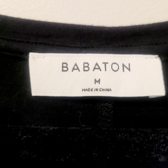 Aritzia Babaton Zayn Top. Size Med ⭐️ Host Pick ⭐️ - Picture 5 of 5